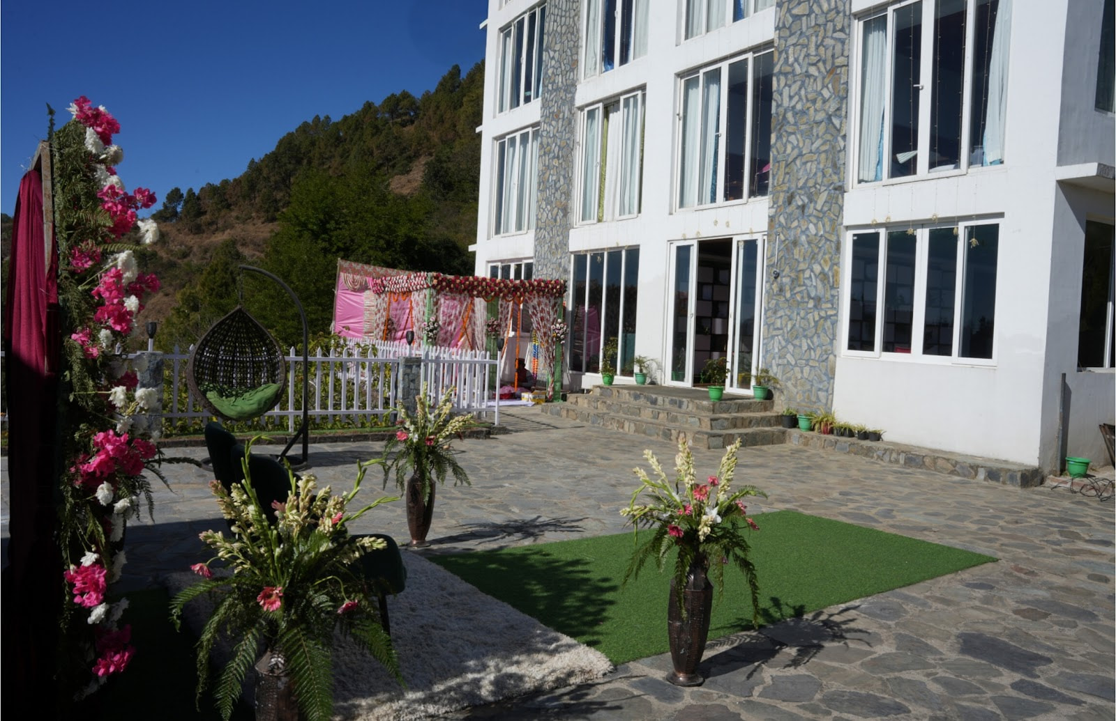 Hotel Aranya Vilas