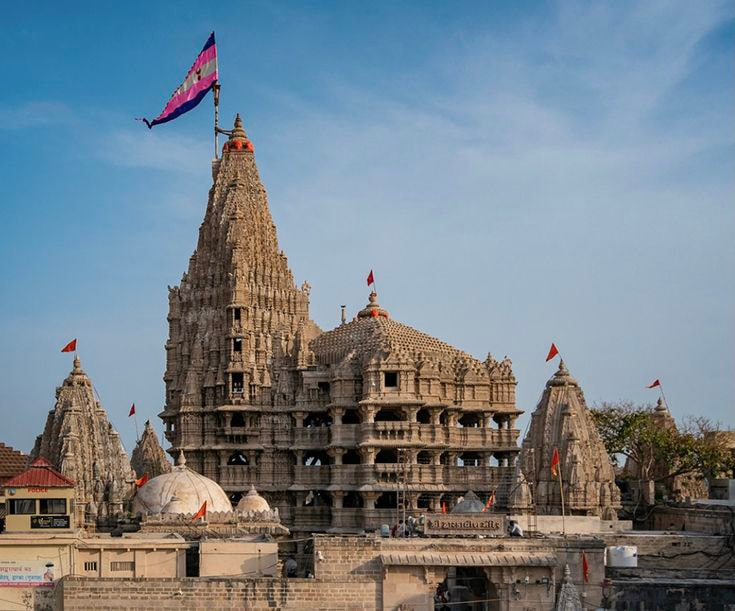 Dwarka, Somnath & the Gir Lions — 6N/7D