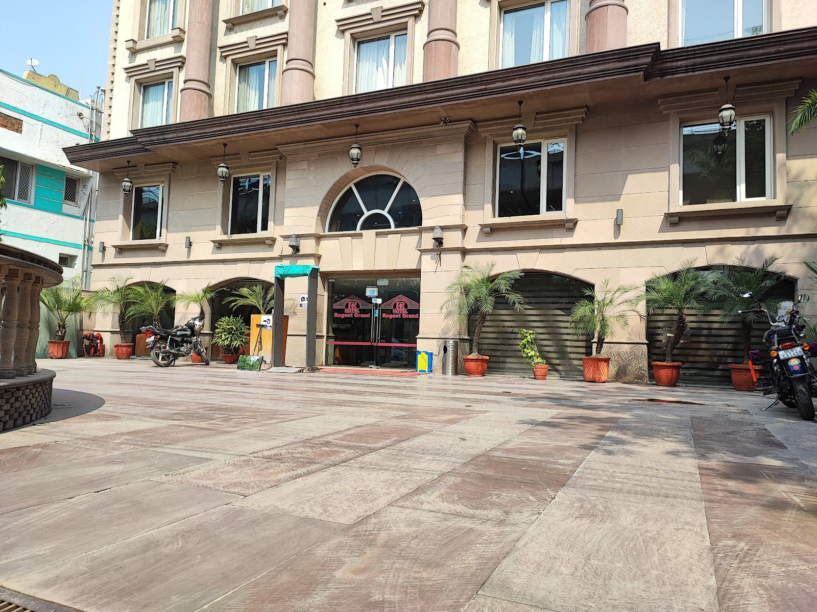 Hotel Regent Grand