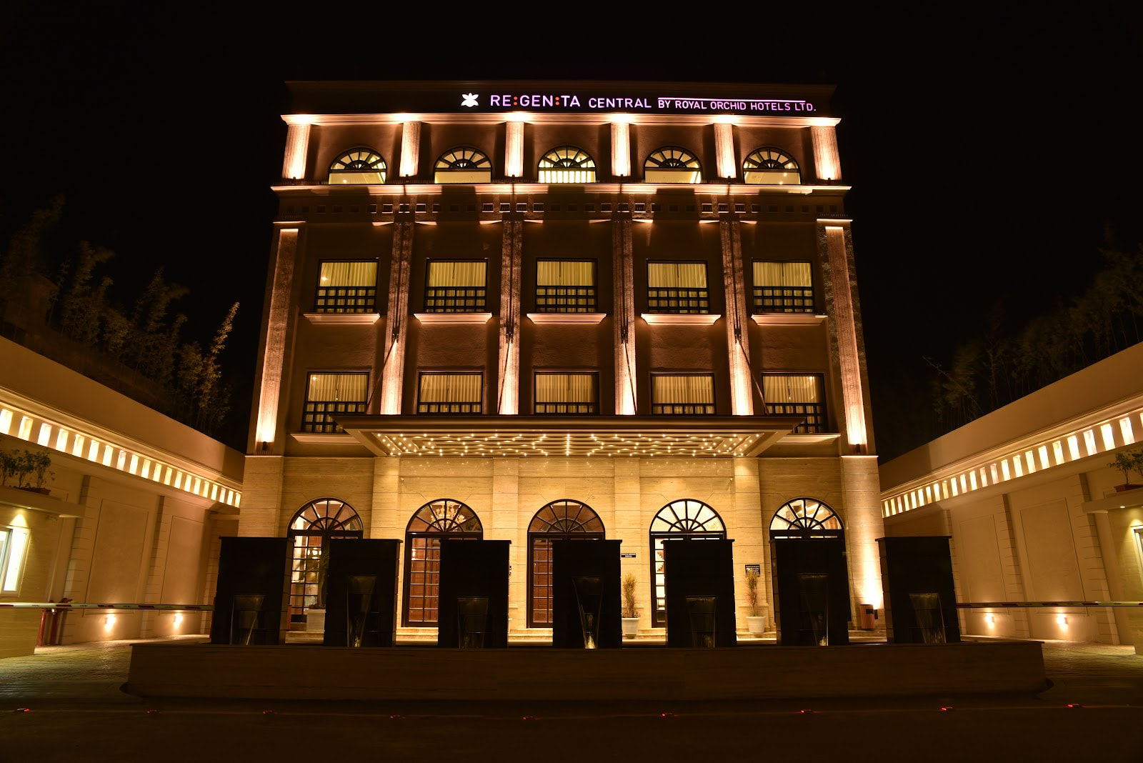 Hotel Regenta Central