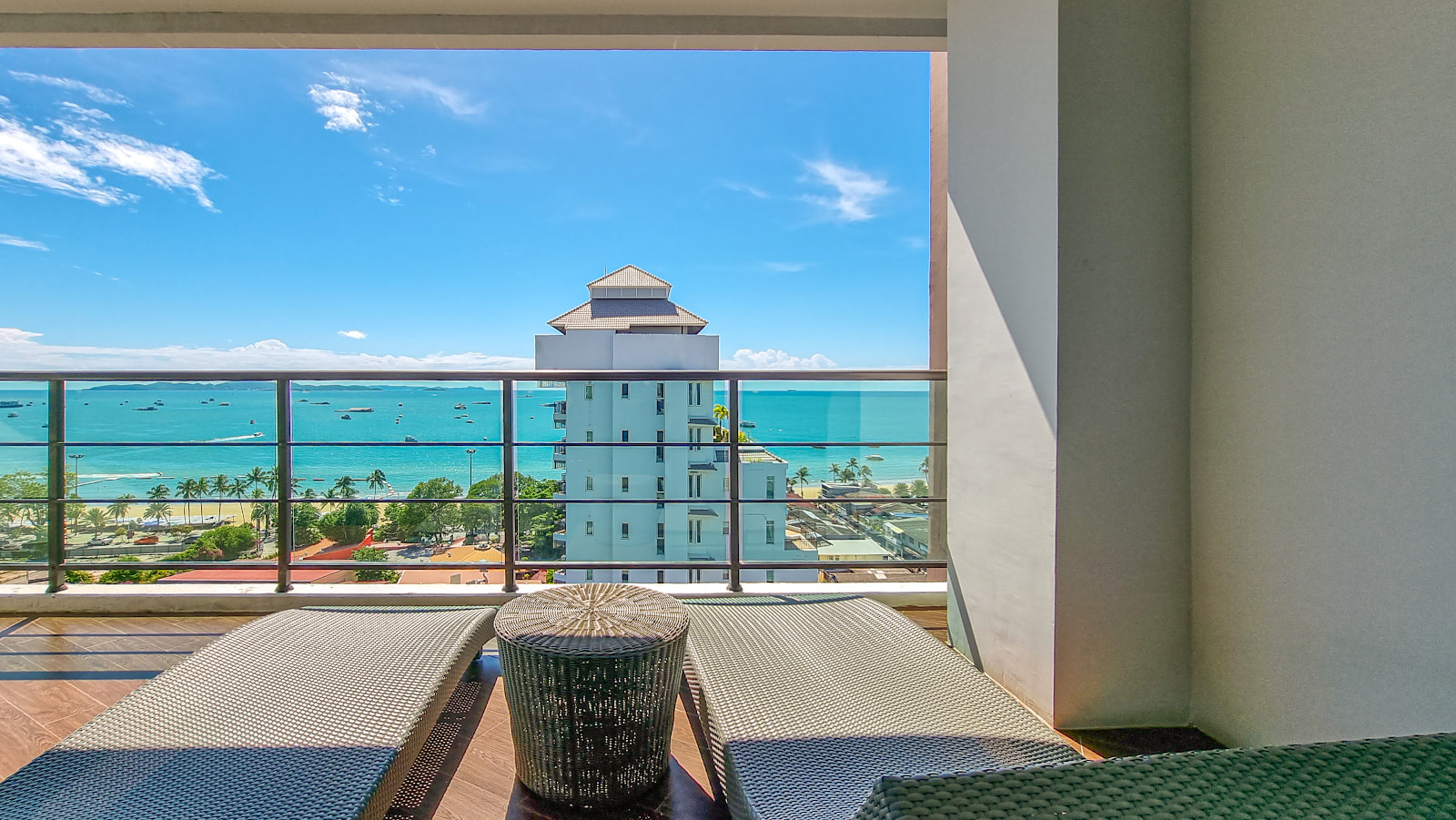 Pattaya Discovery