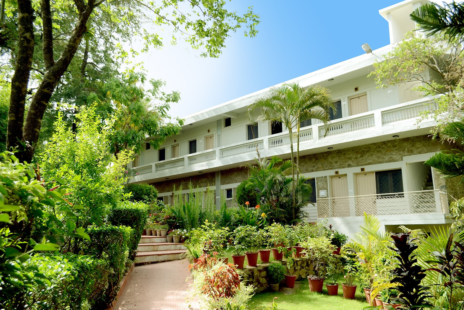 Hotel Rising Sunretreat