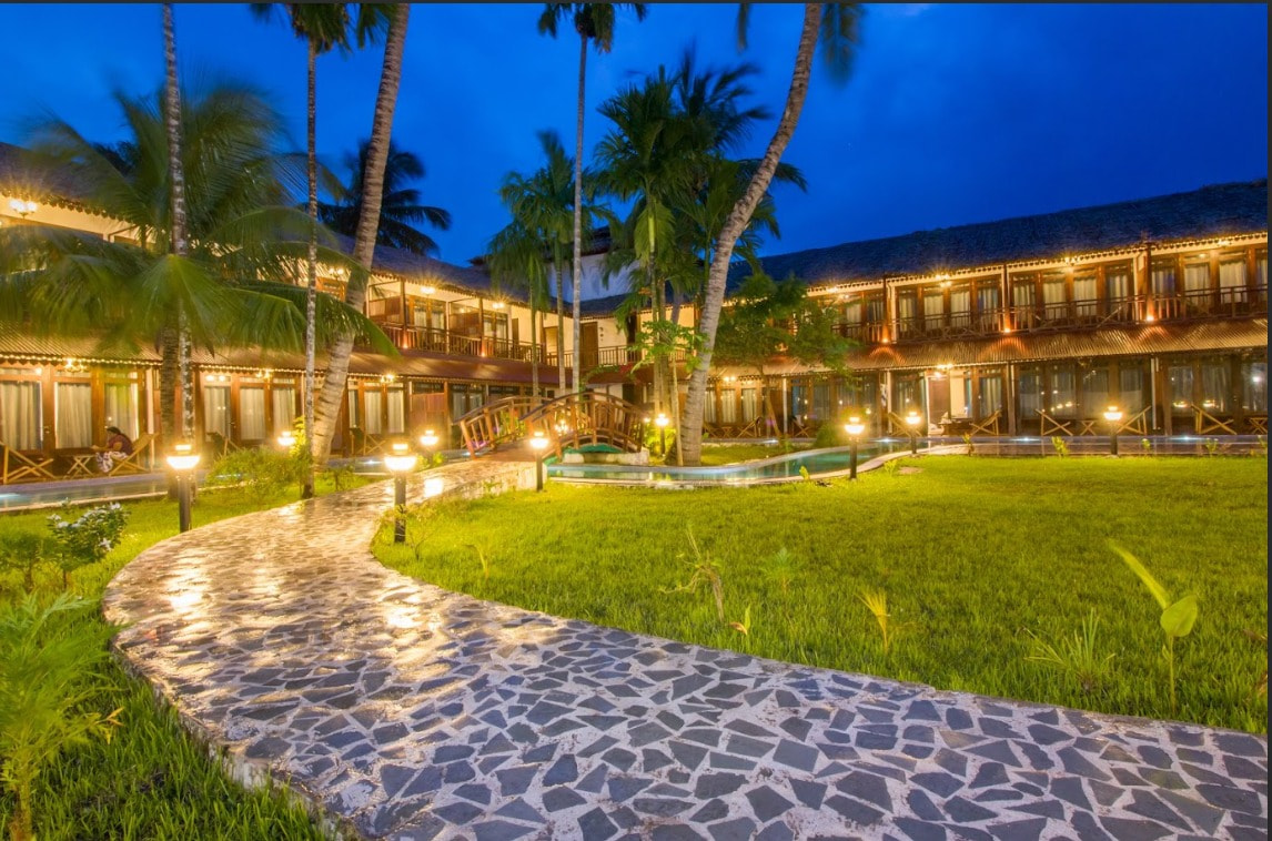 Symphony Summer Sand Beach Resort