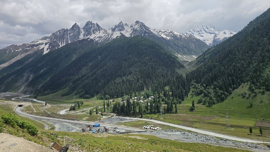 Baltal Valley